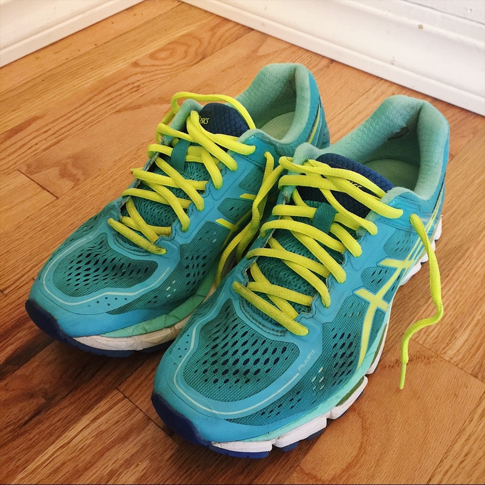 ASICS Gel Kayano 22